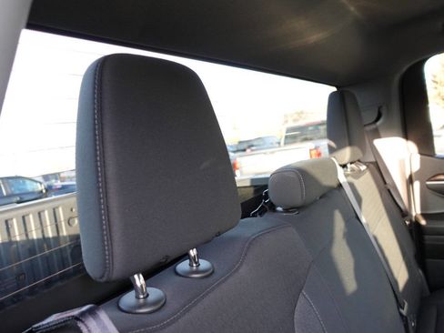 Used 2023 GMC Sierra 1500 Elevation image 20