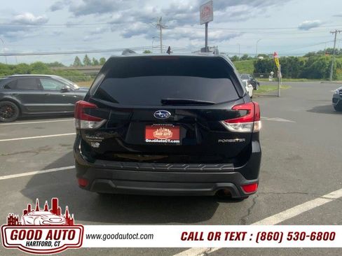 Used 2019 Subaru Forester Premium AWD/4WD image 18