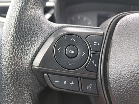 Used 2023 Toyota Corolla LE FWD image 15