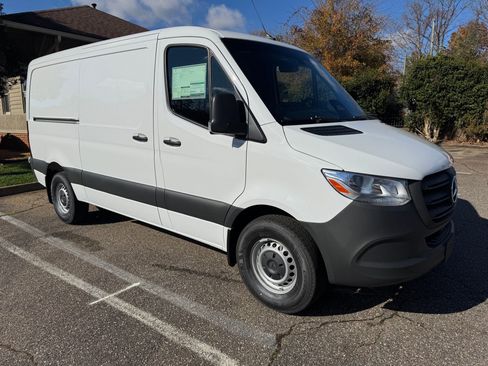 New 2026 Mercedes-Benz Sprinter 2500 image 15