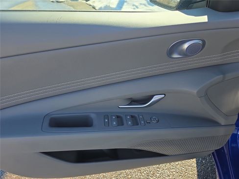New 2026 Hyundai Elantra SEL Sport Premium image 11