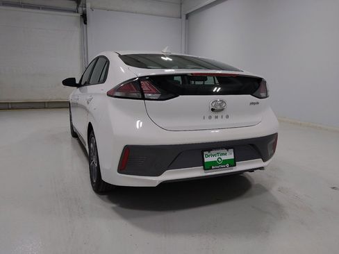 Used 2020 Hyundai Ioniq SE image 6