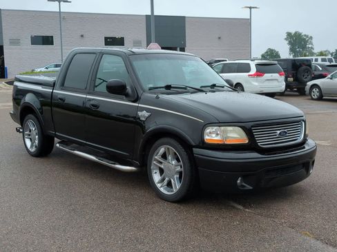 Used 2003 Ford F150 Harley-Davidson image 2