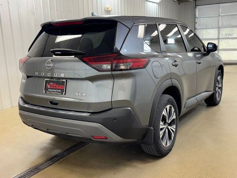 Used 2022 Nissan Rogue SV AWD/4WD image 5
