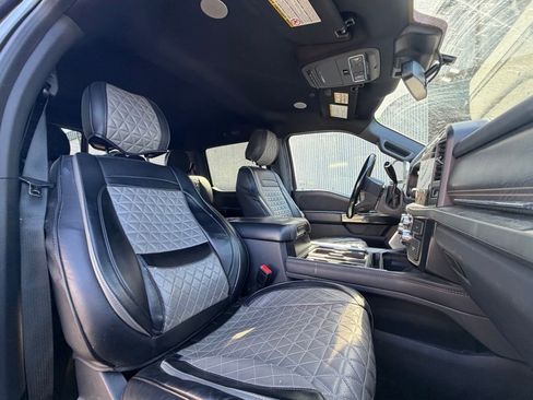 Used 2023 Ford F350 Platinum w/ Tremor Off-Road Package AWD/4WD image 8