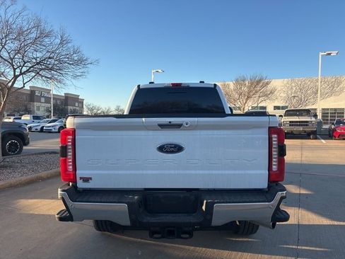 Used 2024 Ford F250 Lariat w/ Chrome Package image 6