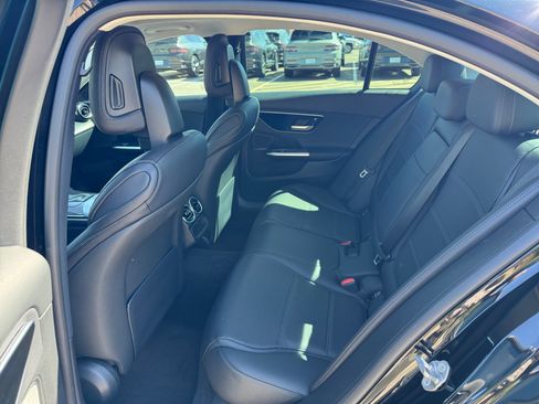 Used 2022 Mercedes-Benz C 300 Sedan image 17