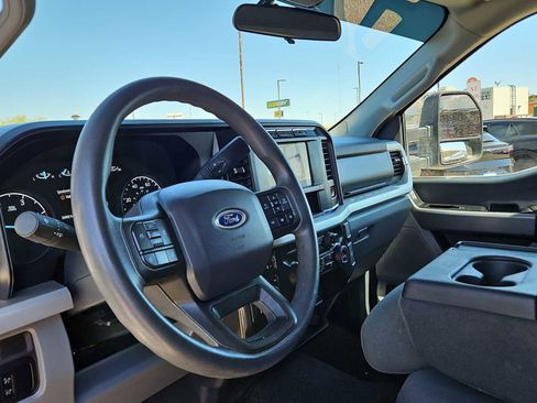 Used 2024 Ford F250 XLT w/ FX4 Off-Road Package AWD/4WD image 10