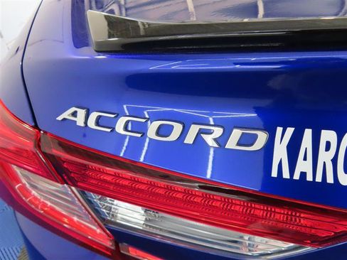 Used 2022 Honda Accord Sport image 13