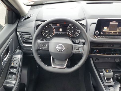 New 2026 Nissan Rogue SV image 25