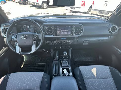 Used 2023 Toyota Tacoma TRD Off-Road AWD/4WD image 19