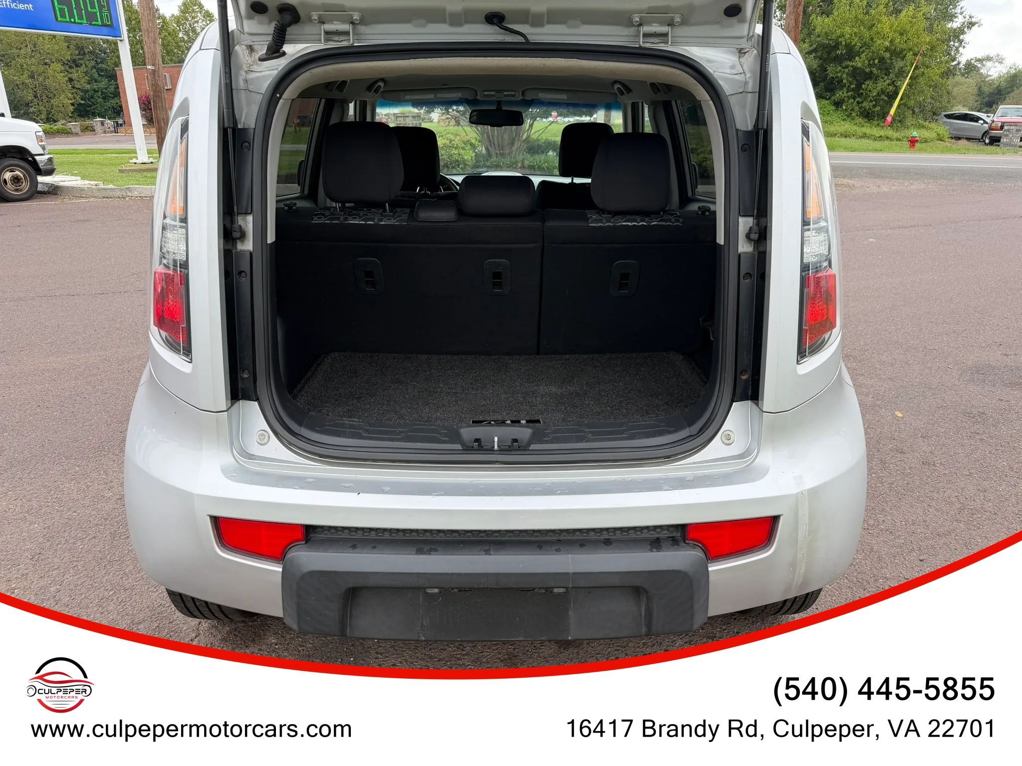 Used 2011 Kia Soul + FWD image 11