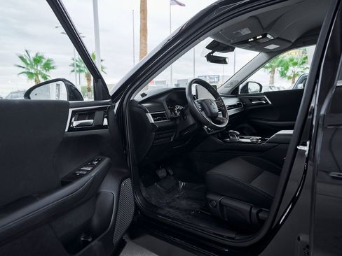 Used 2025 Mitsubishi Outlander ES image 21