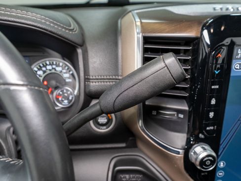 Used 2023 RAM 2500 Laramie AWD/4WD image 30