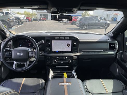 Used 2024 Ford F250 Platinum w/ Tremor Off-Road Package image 21