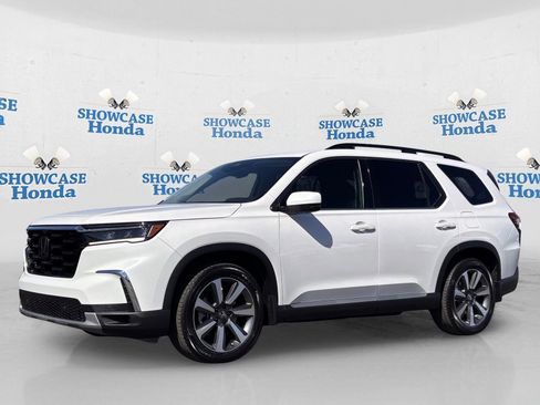 Used 2023 Honda Pilot Elite image 2