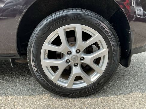 Used 2012 Nissan Rogue SL AWD/4WD image 12