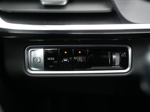 Used 2025 Buick Envision Preferred image 26