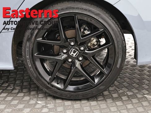 Used 2024 Honda Civic Sport image 32
