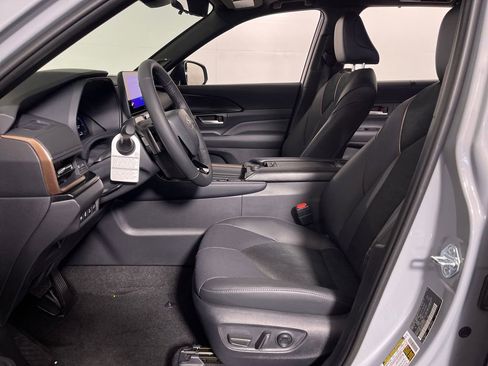New 2026 Toyota Grand Highlander AWD Hybrid image 12