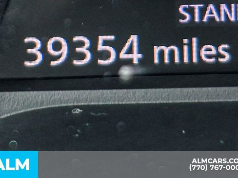 Used 2025 Nissan Rogue SV FWD image 59