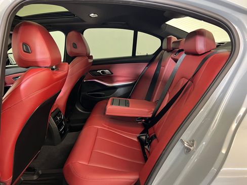 Used 2025 BMW M340i w/ Parking Assistance Package image 14