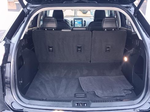 Used 2021 Ford Edge SEL w/ Convenience Package image 29