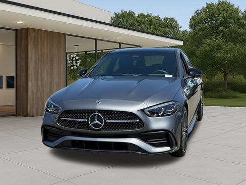 Used 2025 Mercedes-Benz C 300 Sedan image 3