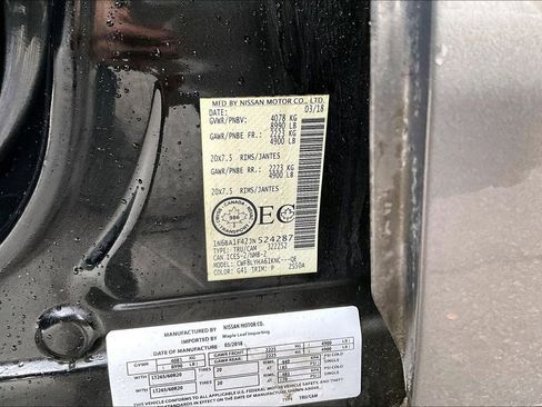 Used 2018 Nissan Titan Platinum Reserve image 20