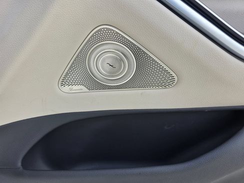 Certified 2023 Mercedes-Benz S 500 4MATIC image 18