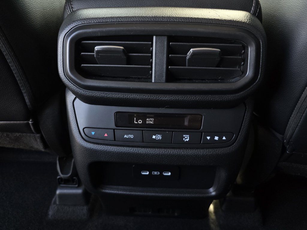 Used 2024 Honda Pilot EX-L image 19