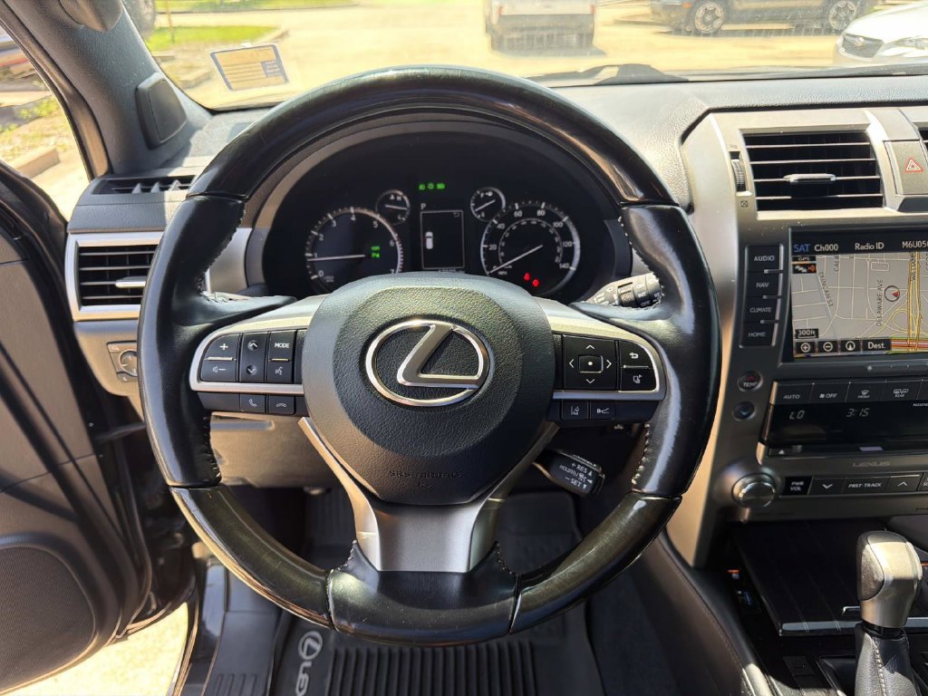 Used 2021 Lexus GX 460 Premium w/ Premium Package AWD/4WD image 24