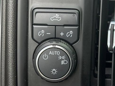 Used 2023 Chevrolet Silverado 1500 W/T RWD image 14