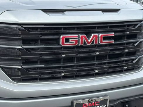 Used 2026 GMC Sierra 1500 Elevation AWD/4WD image 43