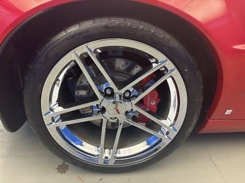 Used 2009 Chevrolet Corvette Z06 w/ Preferred Equipment Group image 8