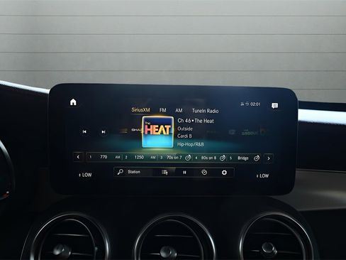 Used 2021 Mercedes-Benz GLC 43 AMG 4MATIC w/ Multimedia Package image 24