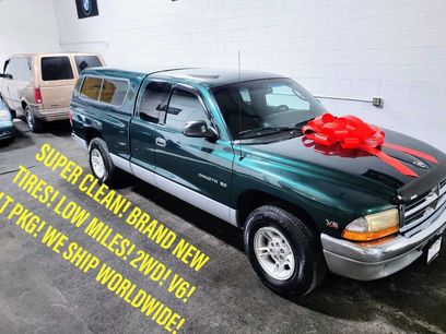 Used 2000 Dodge Dakota SLT