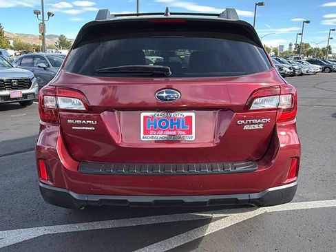 Used 2017 Subaru Outback 2.5i Limited AWD/4WD image 4