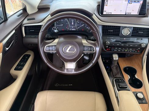 Used 2019 Lexus RX 350L FWD image 15