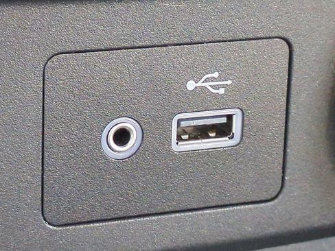 Used 2020 Nissan Rogue Sport SV image 22