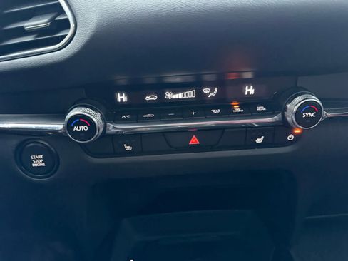 Used 2024 MAZDA CX-30 AWD 2.5 S w/ Preferred Package image 12