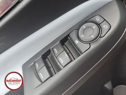 Used 2024 Buick Envista Preferred w/ Convenience II Package FWD image 16