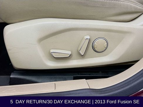 Used 2013 Ford Fusion SE FWD image 23
