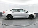 Used 2023 Toyota Corolla LE image 4