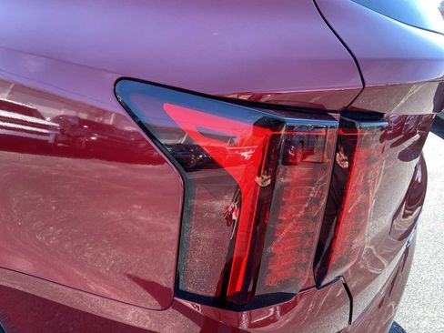 Used 2022 Kia Sorento S image 11