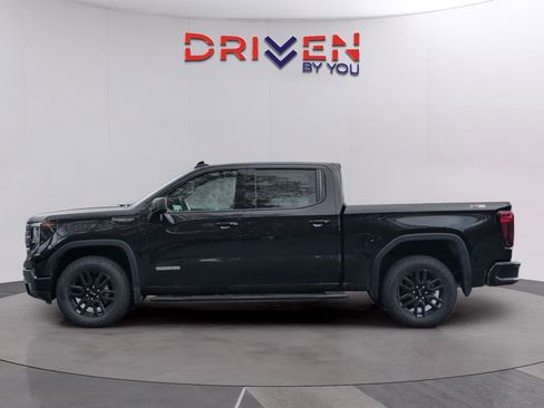 New 2026 GMC Sierra 1500 Elevation image 2