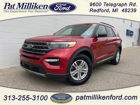 Certified 2022 Ford Explorer XLT w/ Equipment Group 202A image 1