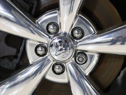 Used 2009 Dodge Challenger R/T image 26