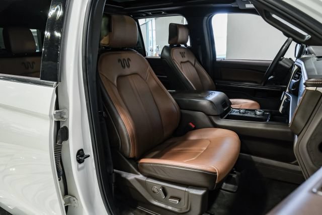 Used 2024 Ford Expedition King Ranch AWD/4WD image 31