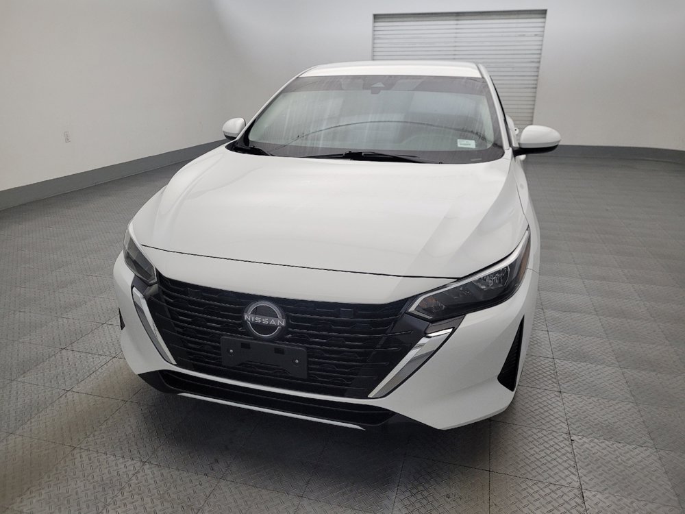 Used 2025 Nissan Sentra SV FWD image 15